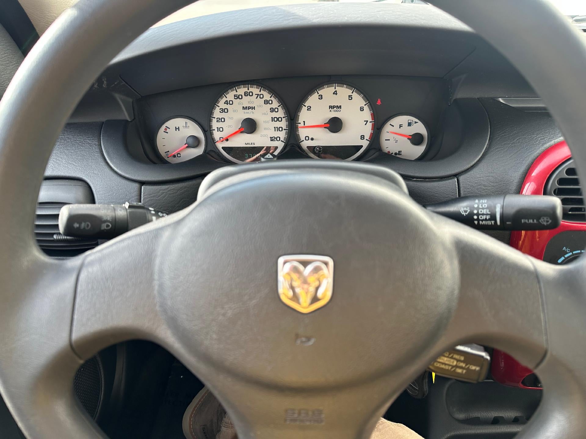 2004 Dodge Neon SXT