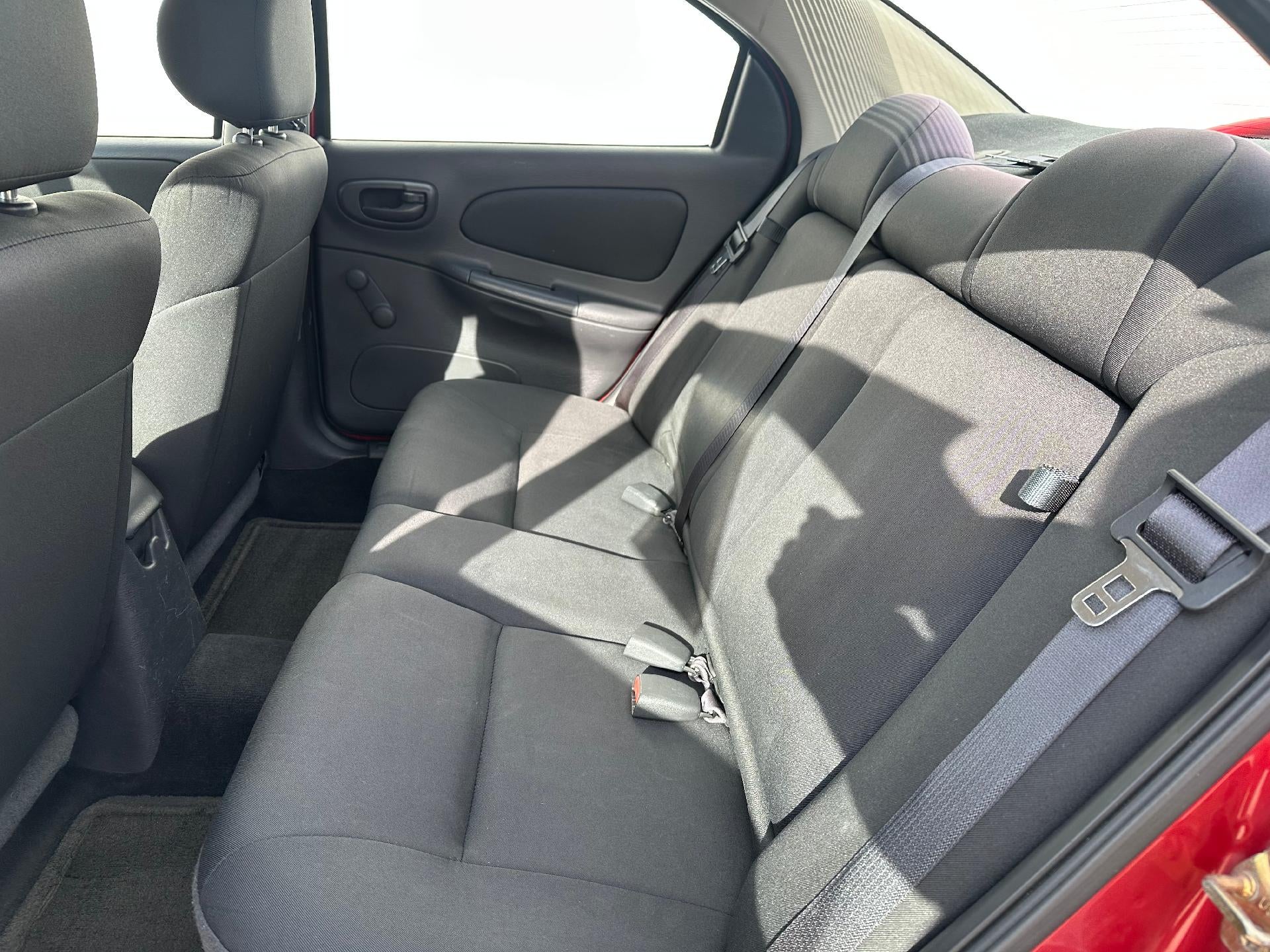 2004 Dodge Neon SXT