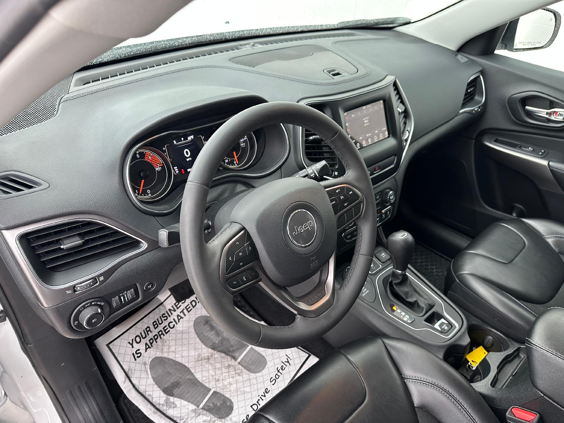 2020 Jeep Cherokee Base