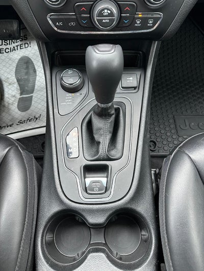 2020 Jeep Cherokee Base