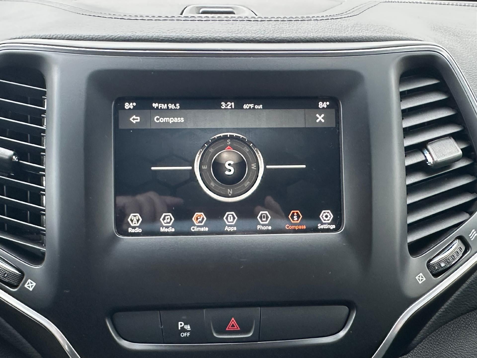 2020 Jeep Cherokee Base