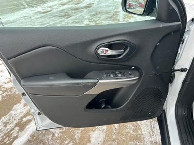 2020 Jeep Cherokee Base