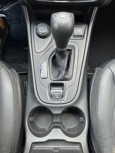 2021 Jeep Cherokee Base