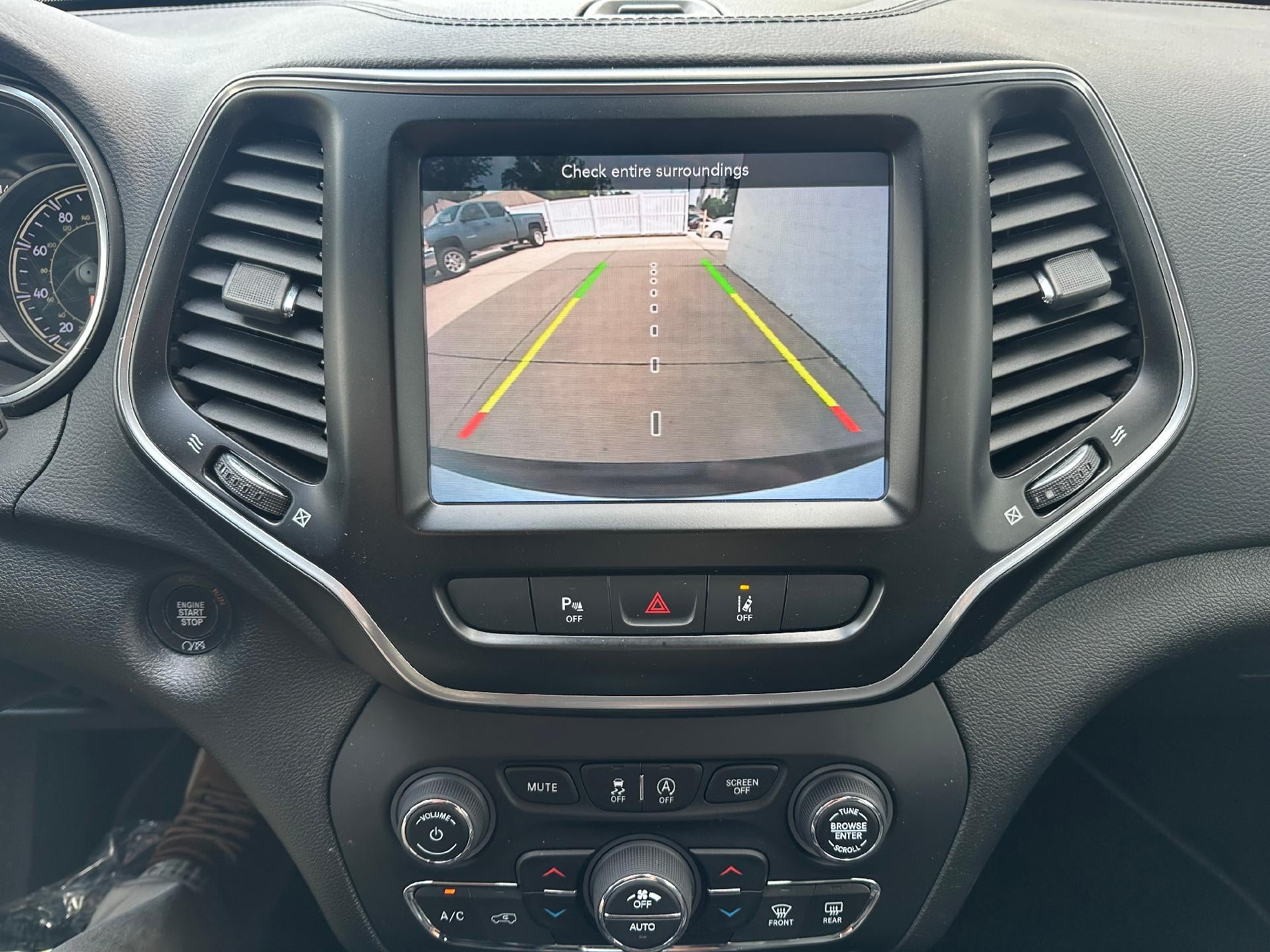 2021 Jeep Cherokee Base