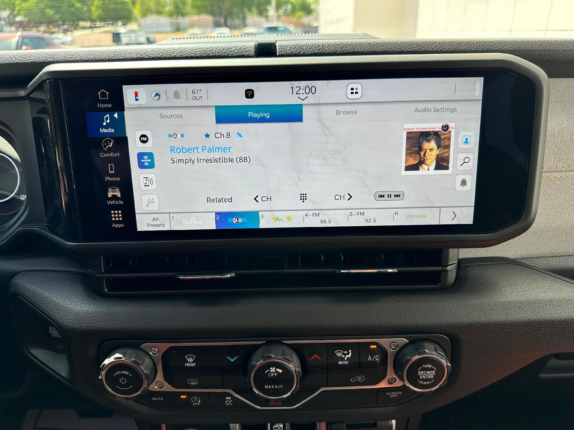 2025 Jeep Wrangler Base