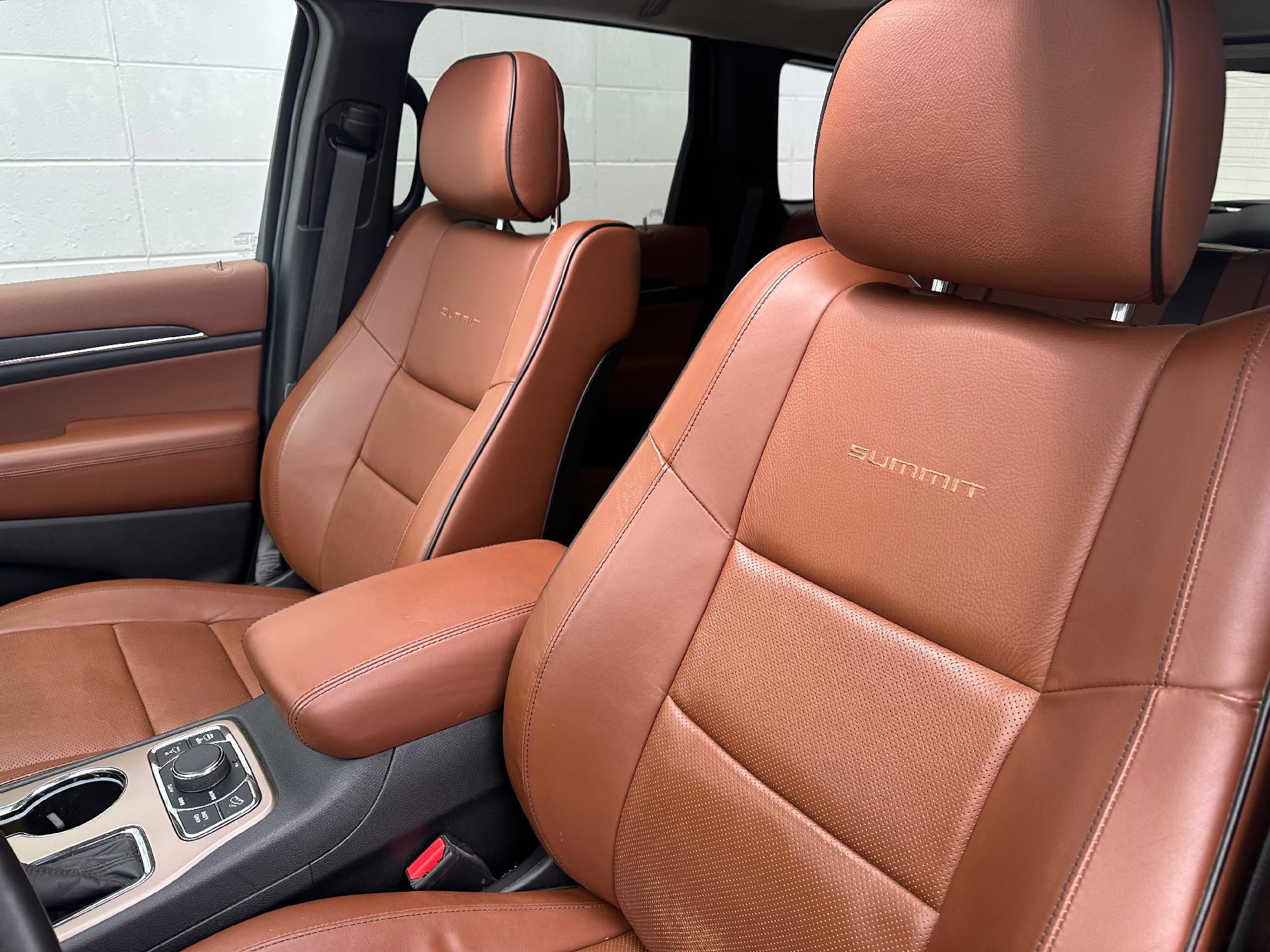 2016 Jeep Grand Cherokee Summit