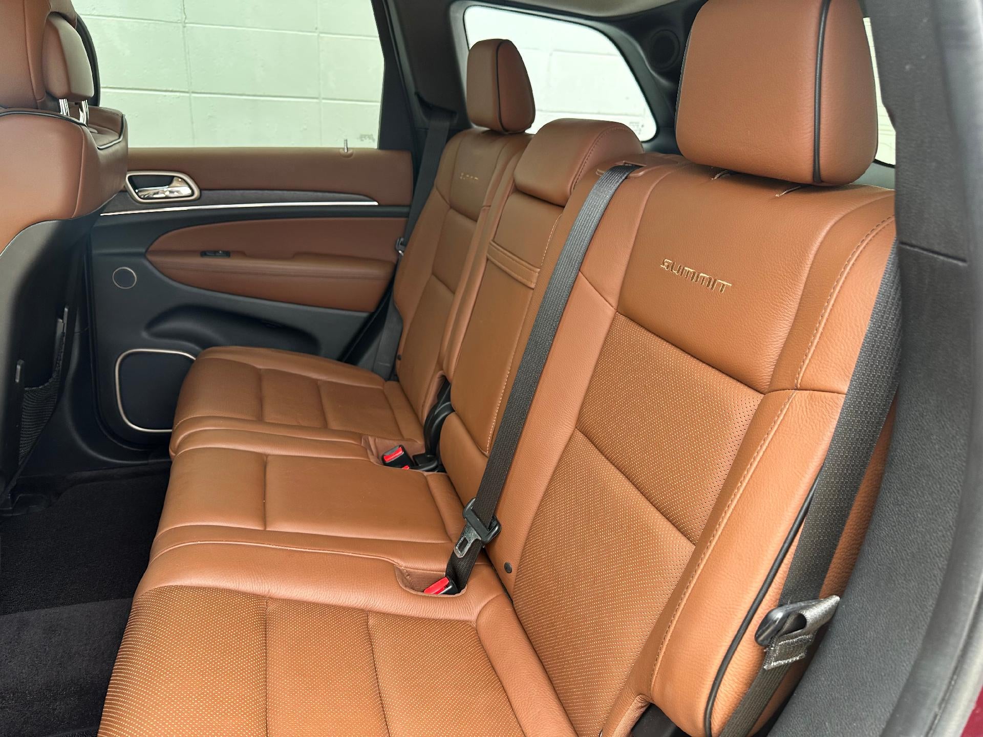2016 Jeep Grand Cherokee Summit