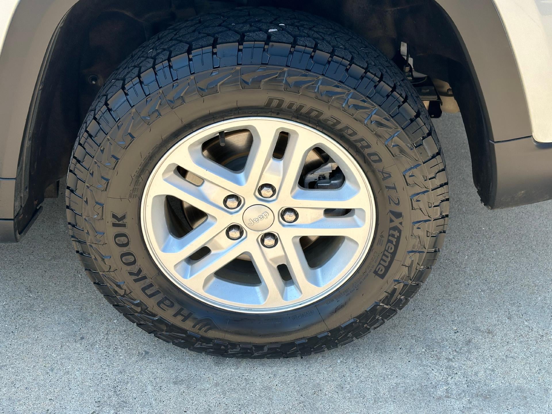 2022 Jeep Grand Cherokee Base