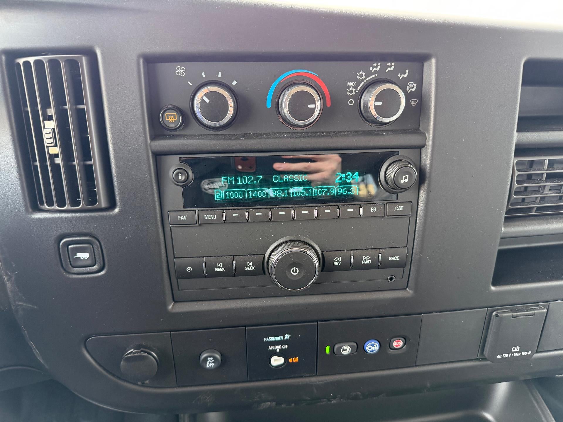 2024 Chevrolet Express Passenger 2500 LS