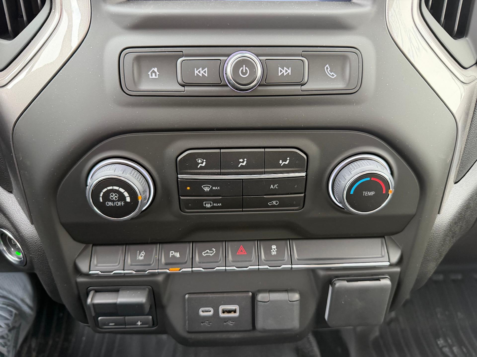 2025 Chevrolet Silverado 3500 HD Work Truck