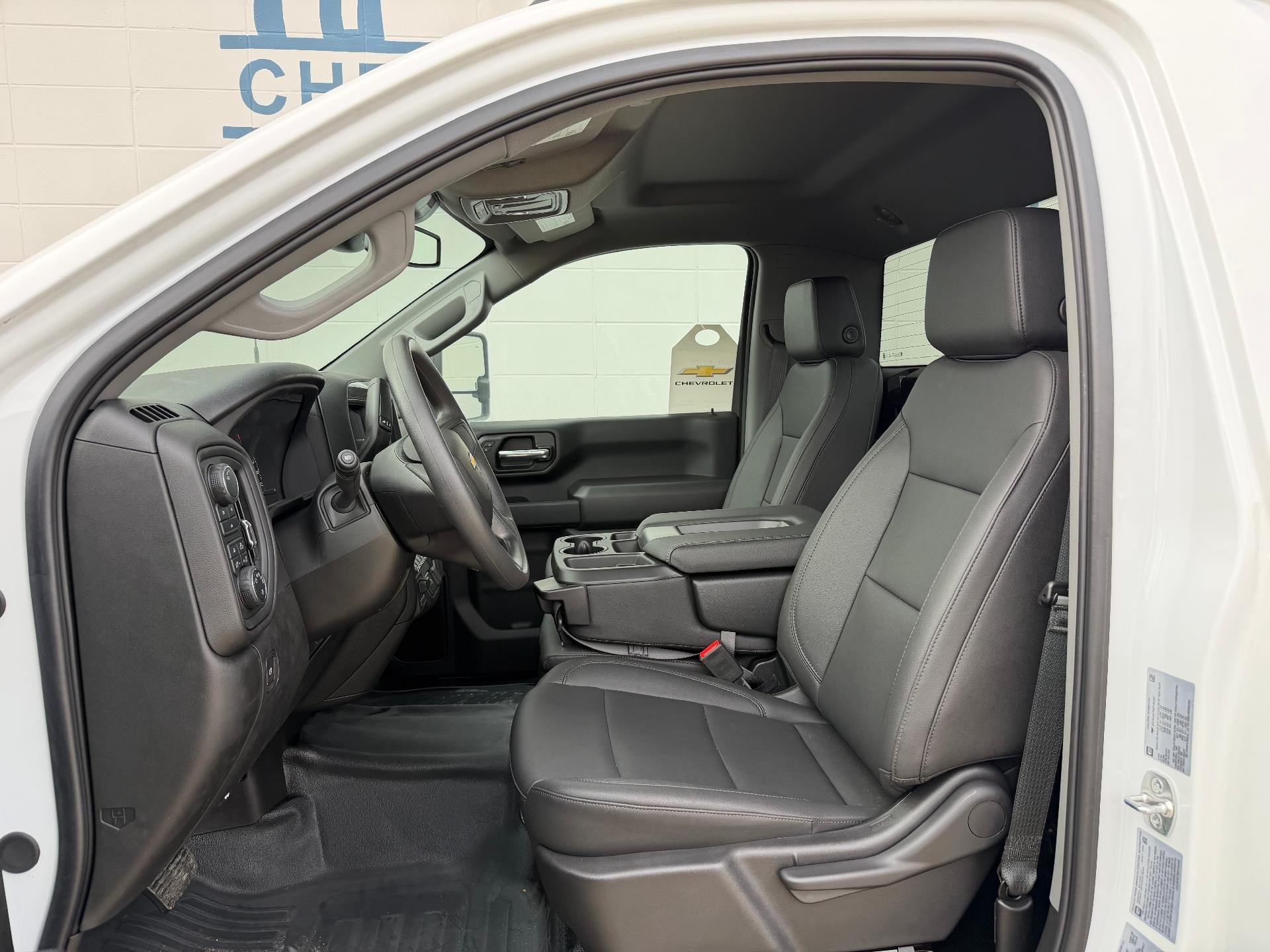 2025 Chevrolet Silverado 3500 HD Work Truck