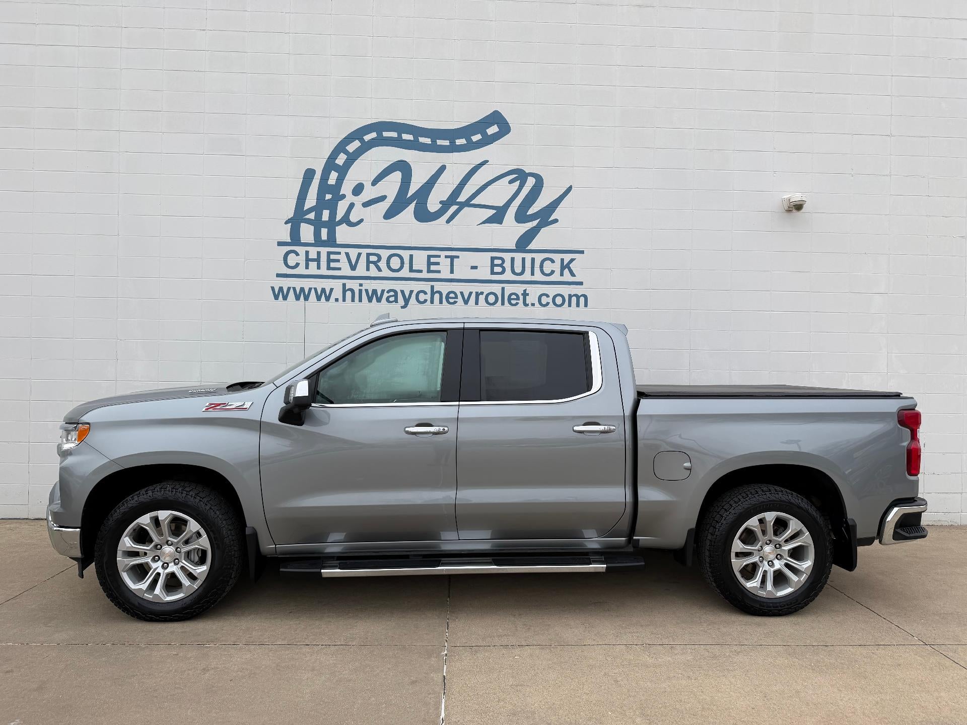 2024 Chevrolet Silverado 1500 LTZ