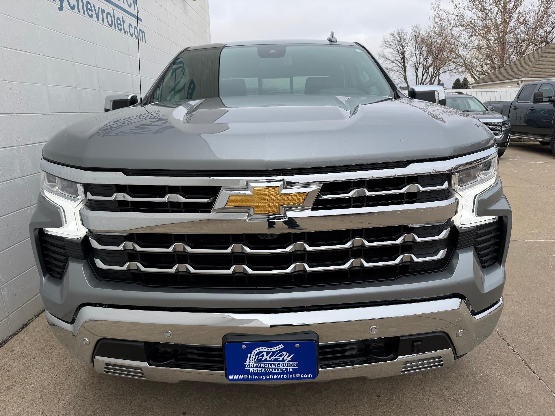 2024 Chevrolet Silverado 1500 LTZ