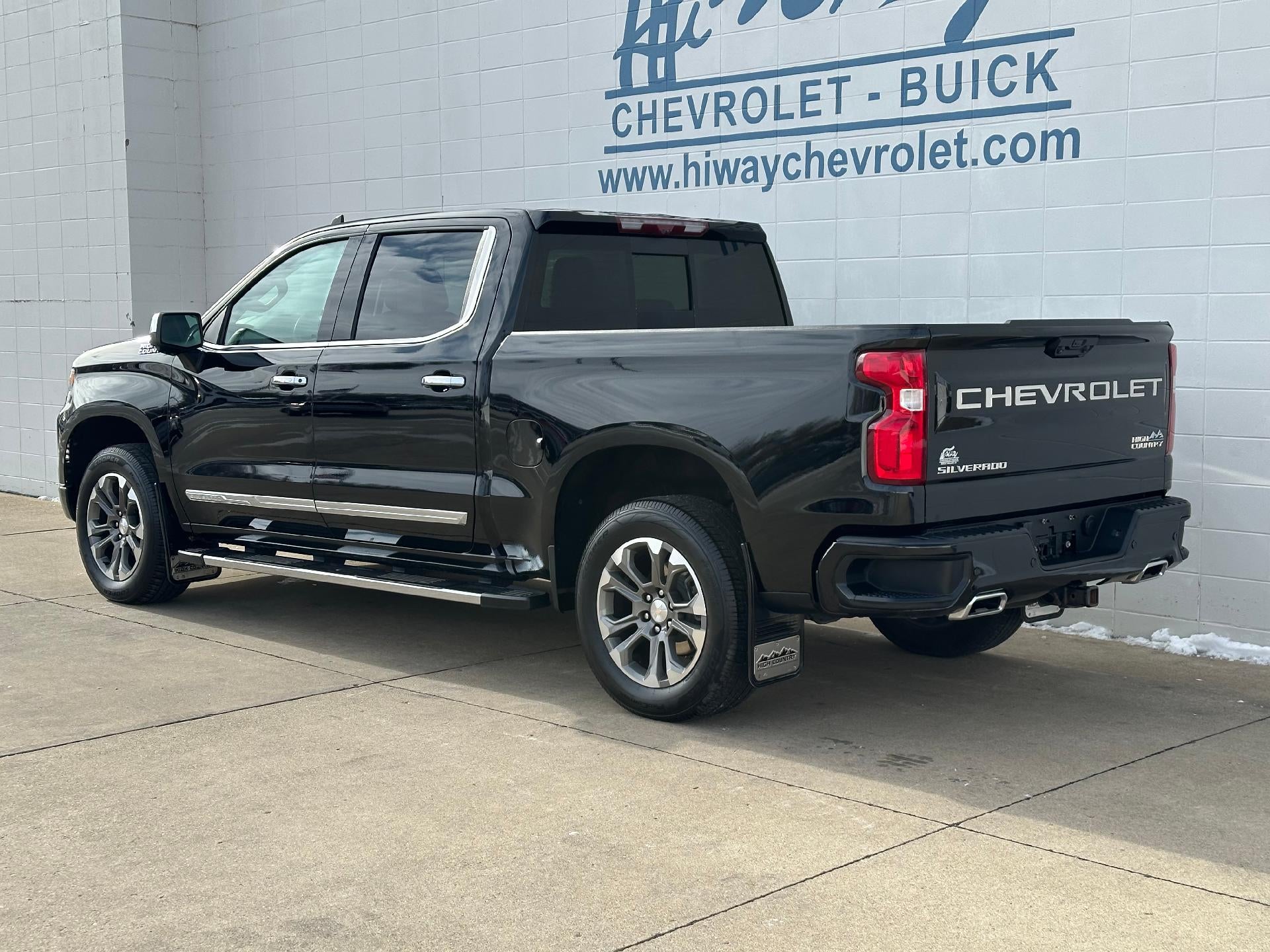2023 Chevrolet Silverado 1500 High Country