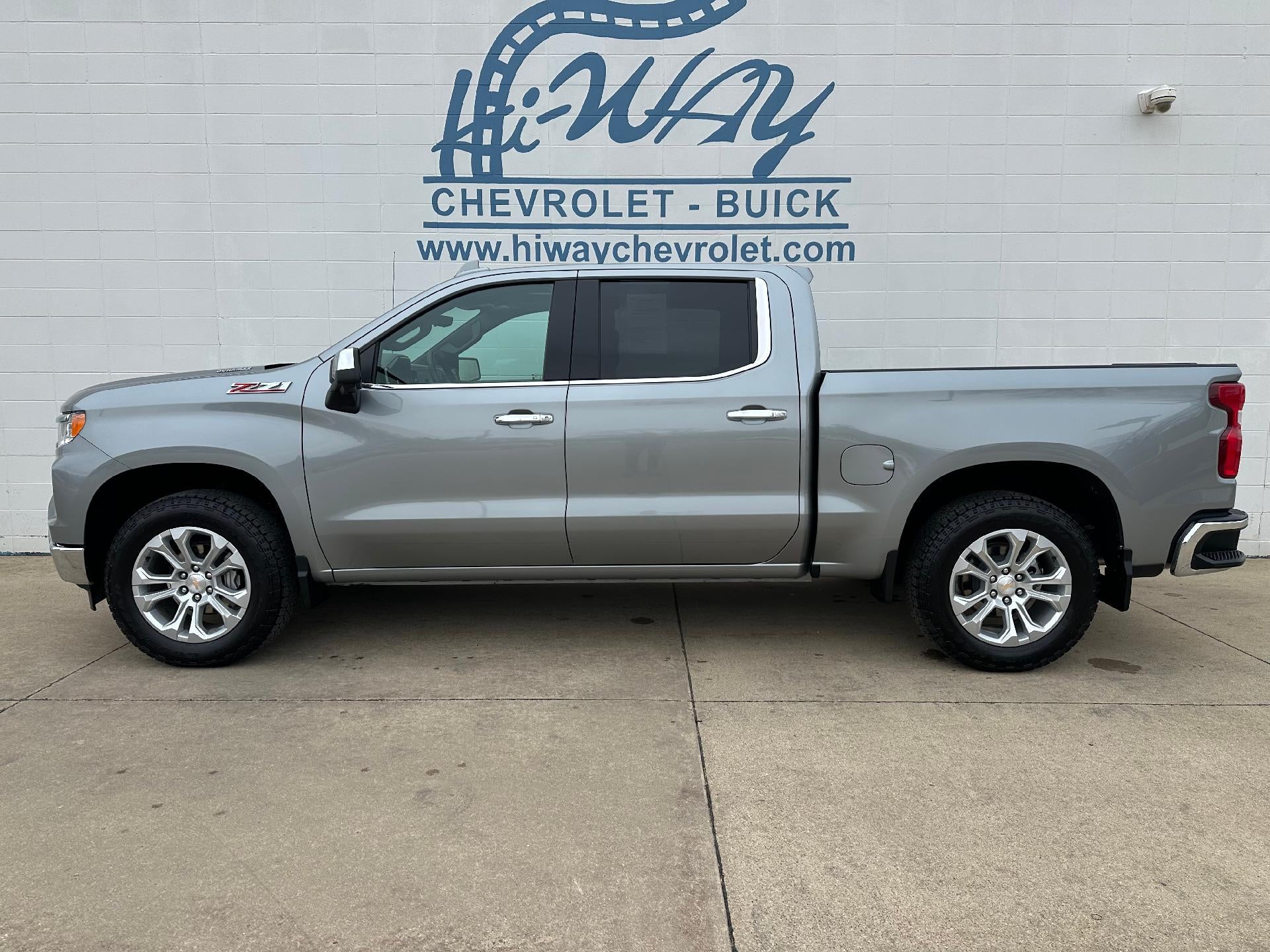 2025 Chevrolet Silverado 1500 LTZ