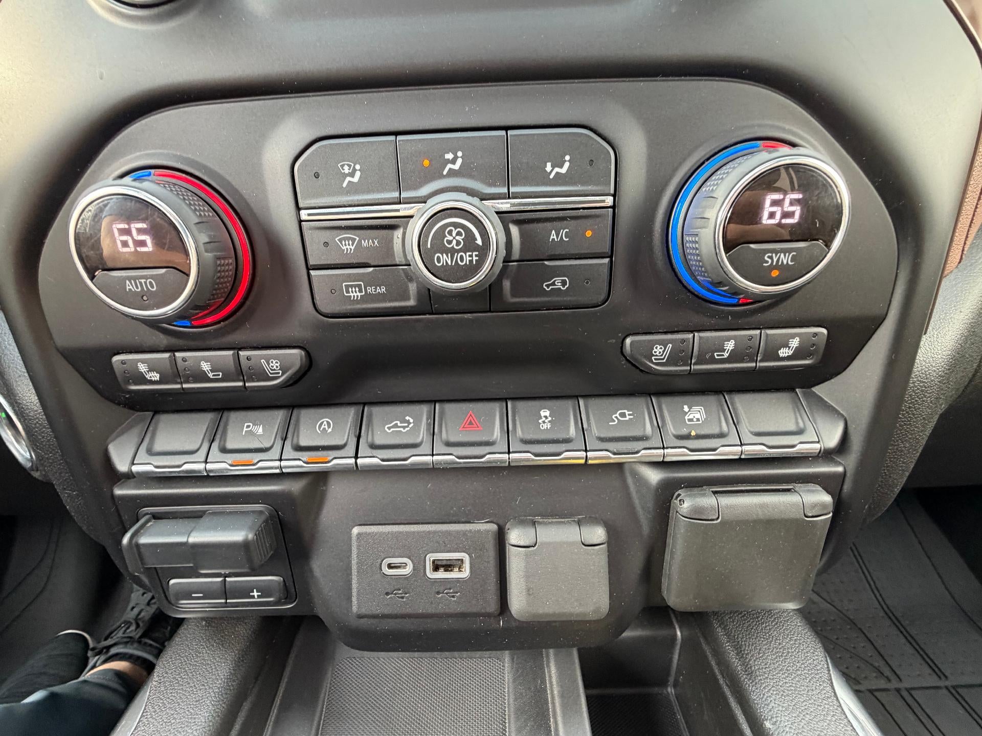 2020 Chevrolet Silverado 1500 High Country