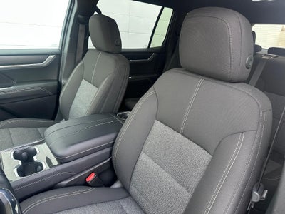 2025 GMC Acadia AWD Elevation