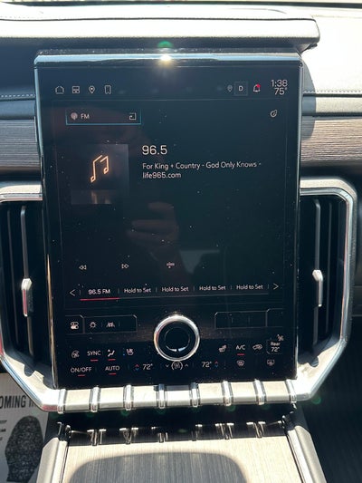 2024 GMC Acadia AWD Denali