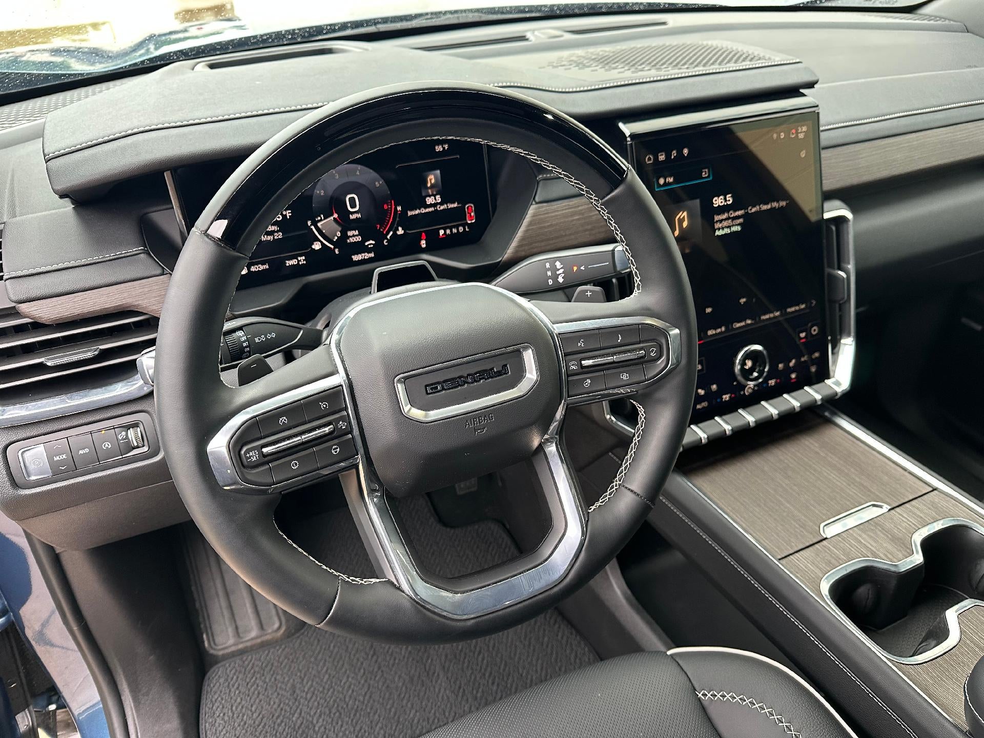 2026 GMC Acadia AWD Denali