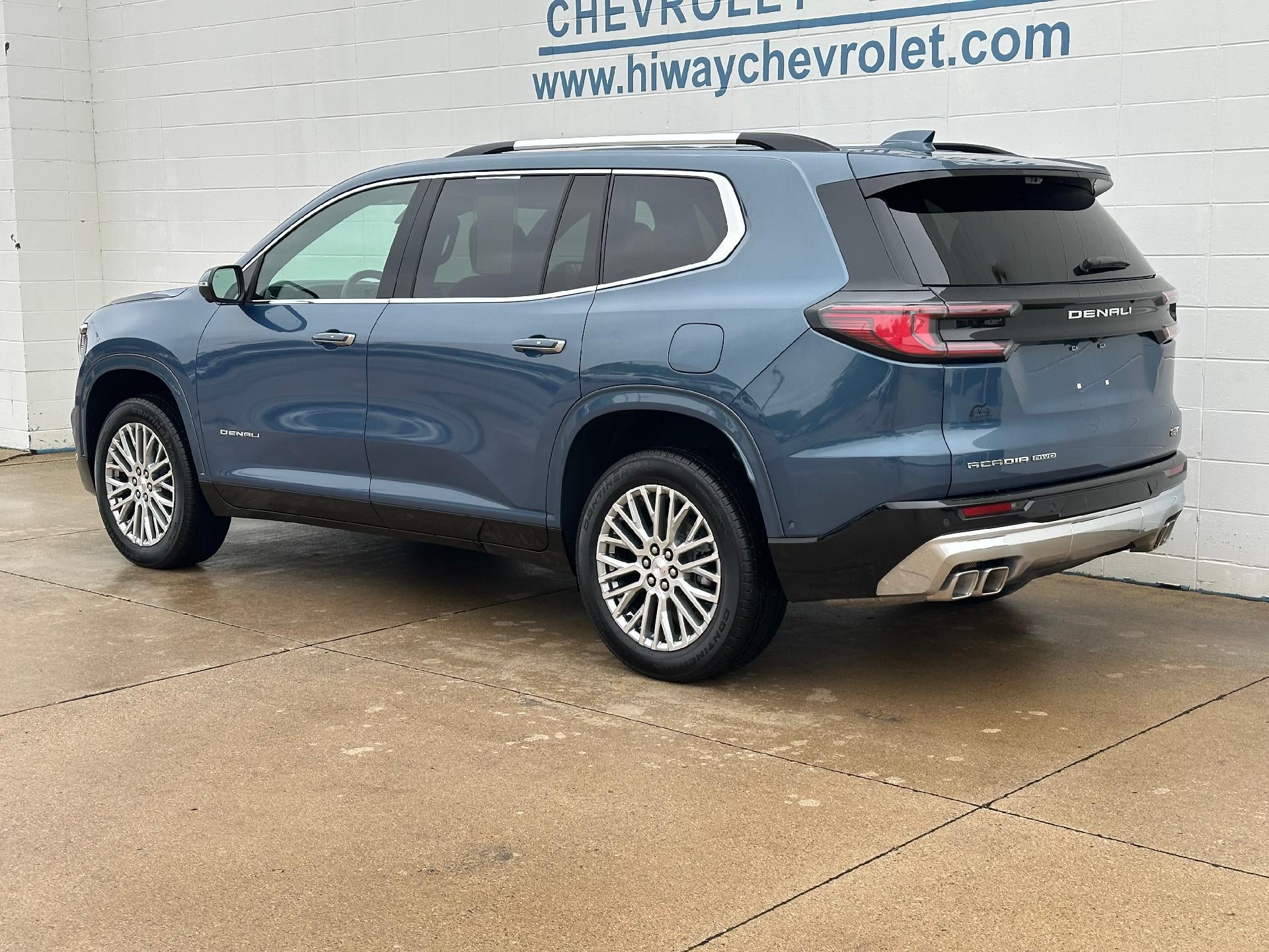 2026 GMC Acadia AWD Denali