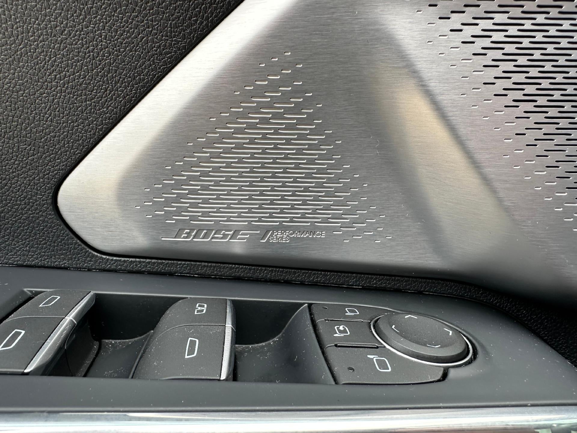 2024 GMC Acadia AWD Denali