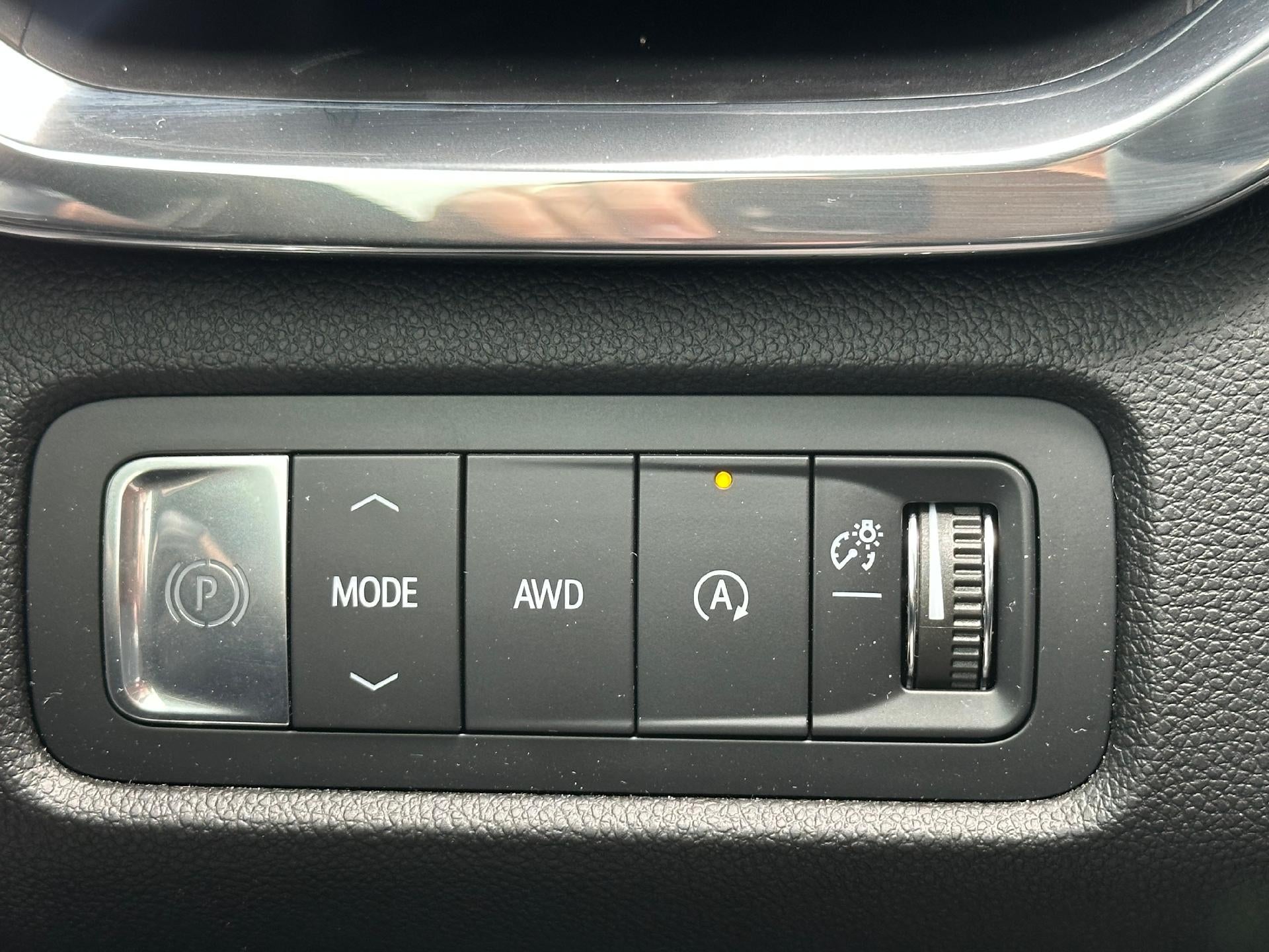 2024 GMC Acadia AWD Denali