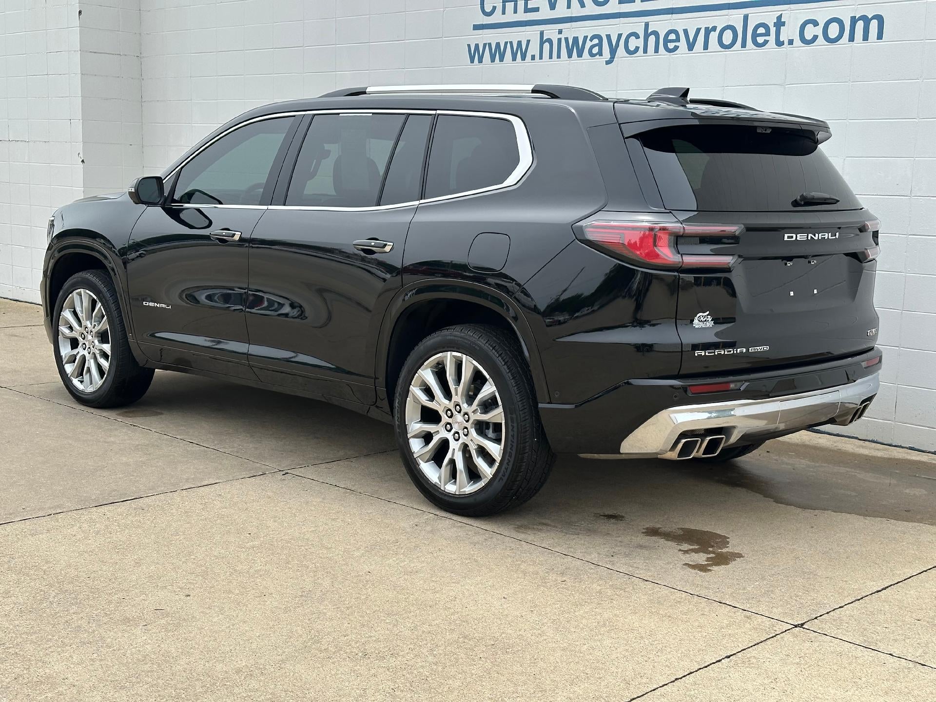 2024 GMC Acadia AWD Denali