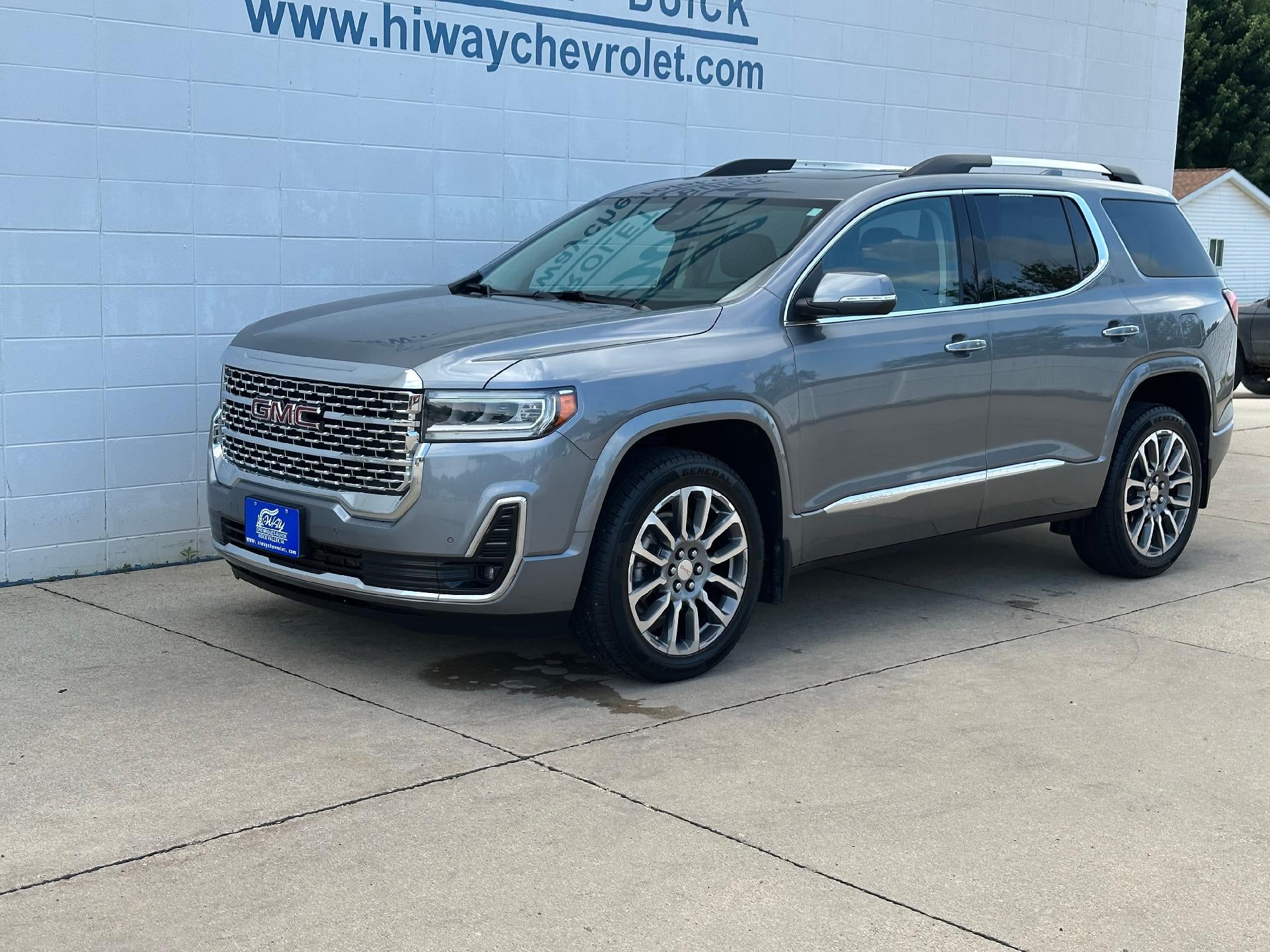 2021 GMC Acadia Denali