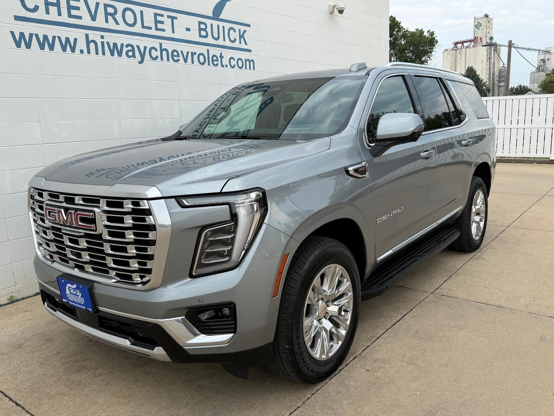 2025 GMC Yukon Denali