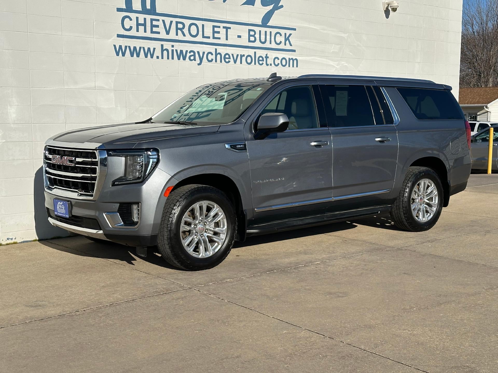 2022 GMC Yukon XL SLT