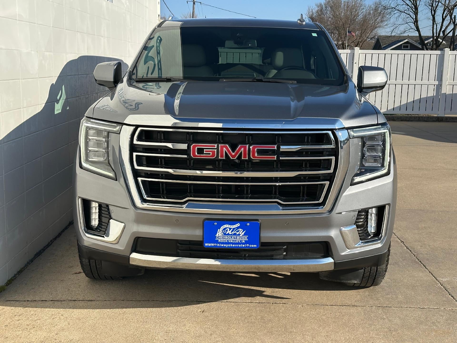 2022 GMC Yukon XL SLT
