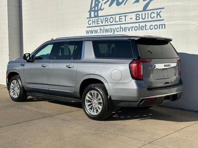2022 GMC Yukon XL SLT