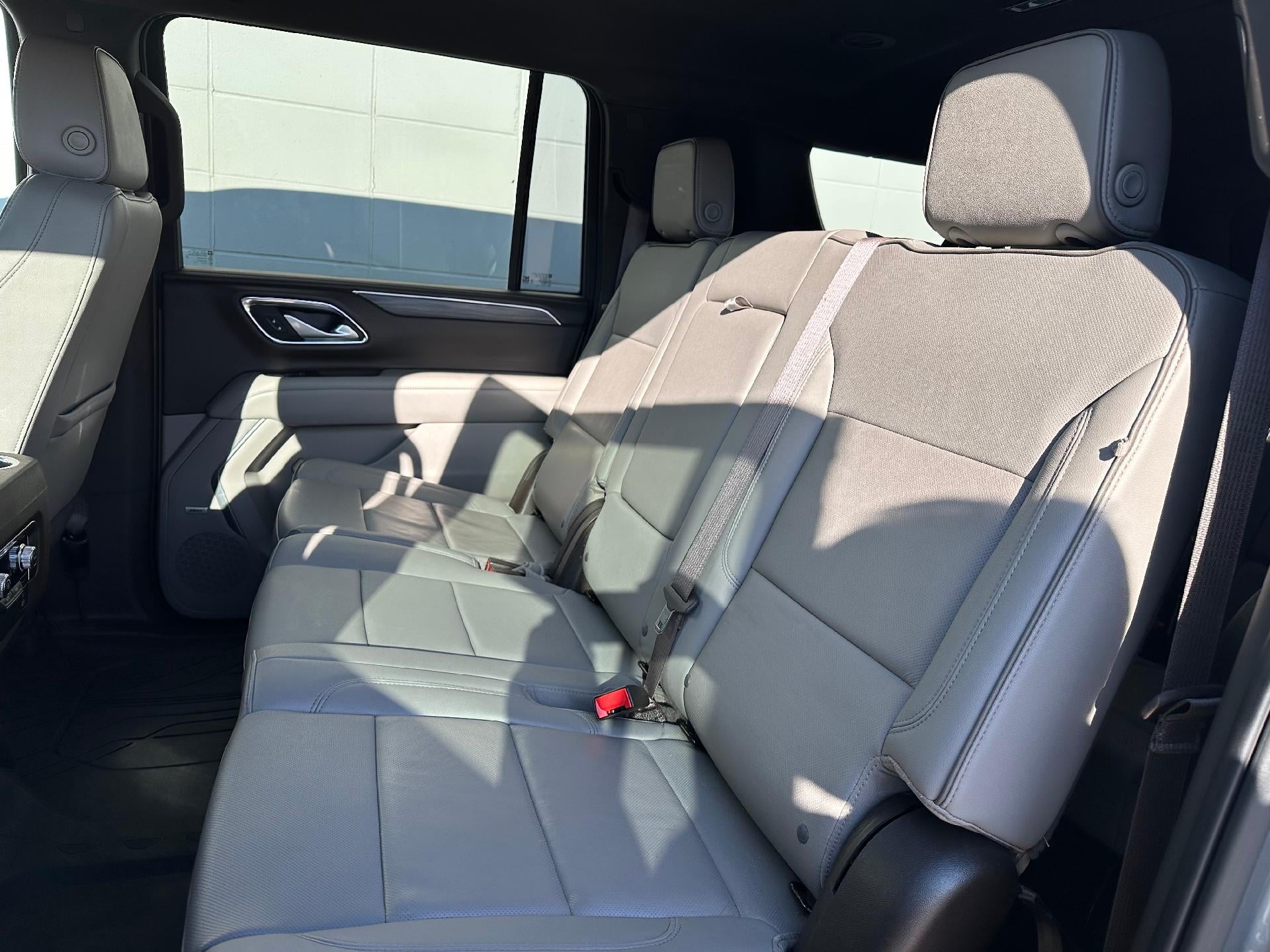 2022 GMC Yukon XL SLT
