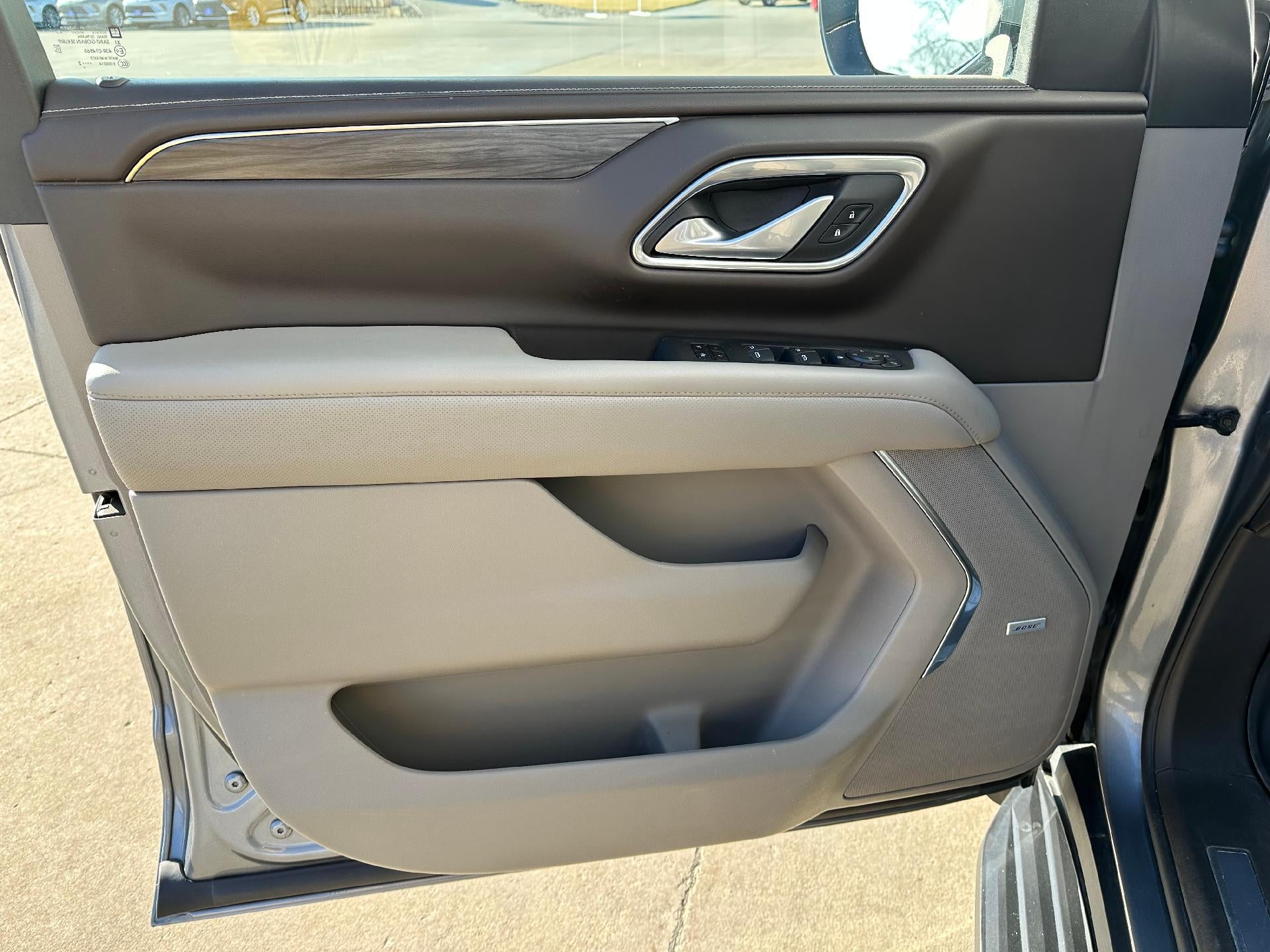 2022 GMC Yukon XL SLT