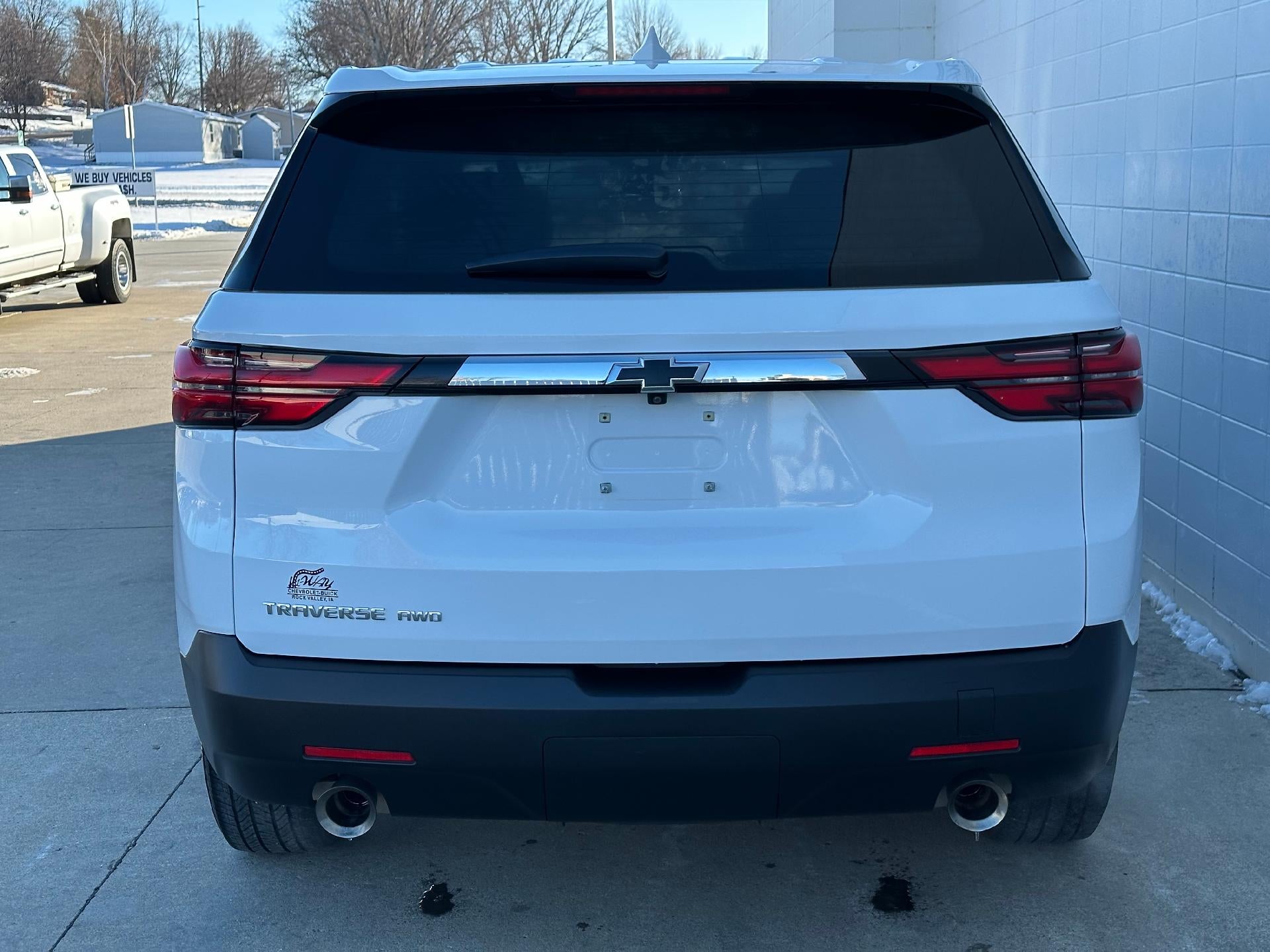 2022 Chevrolet Traverse LS