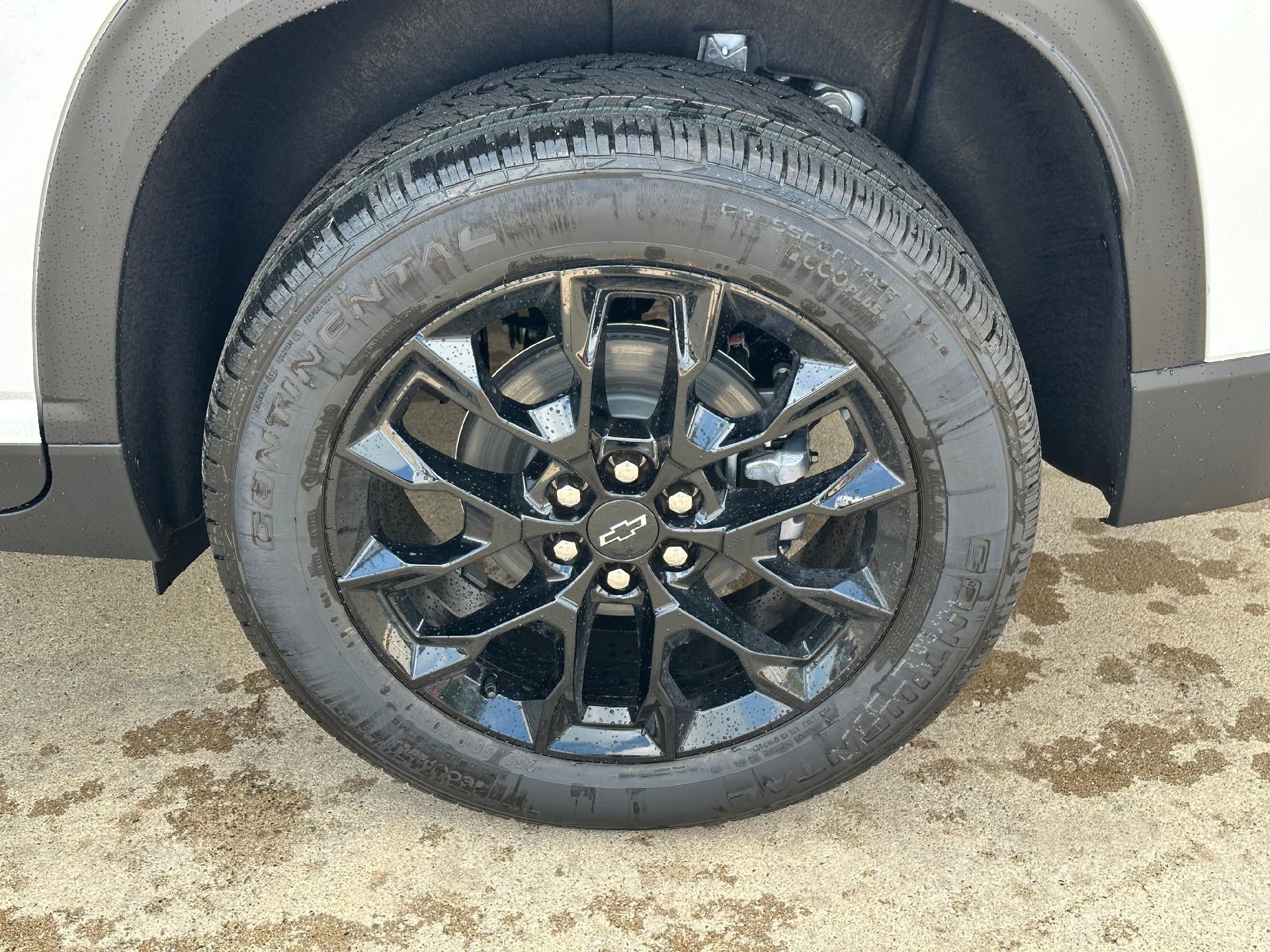 2026 Chevrolet Traverse AWD LT