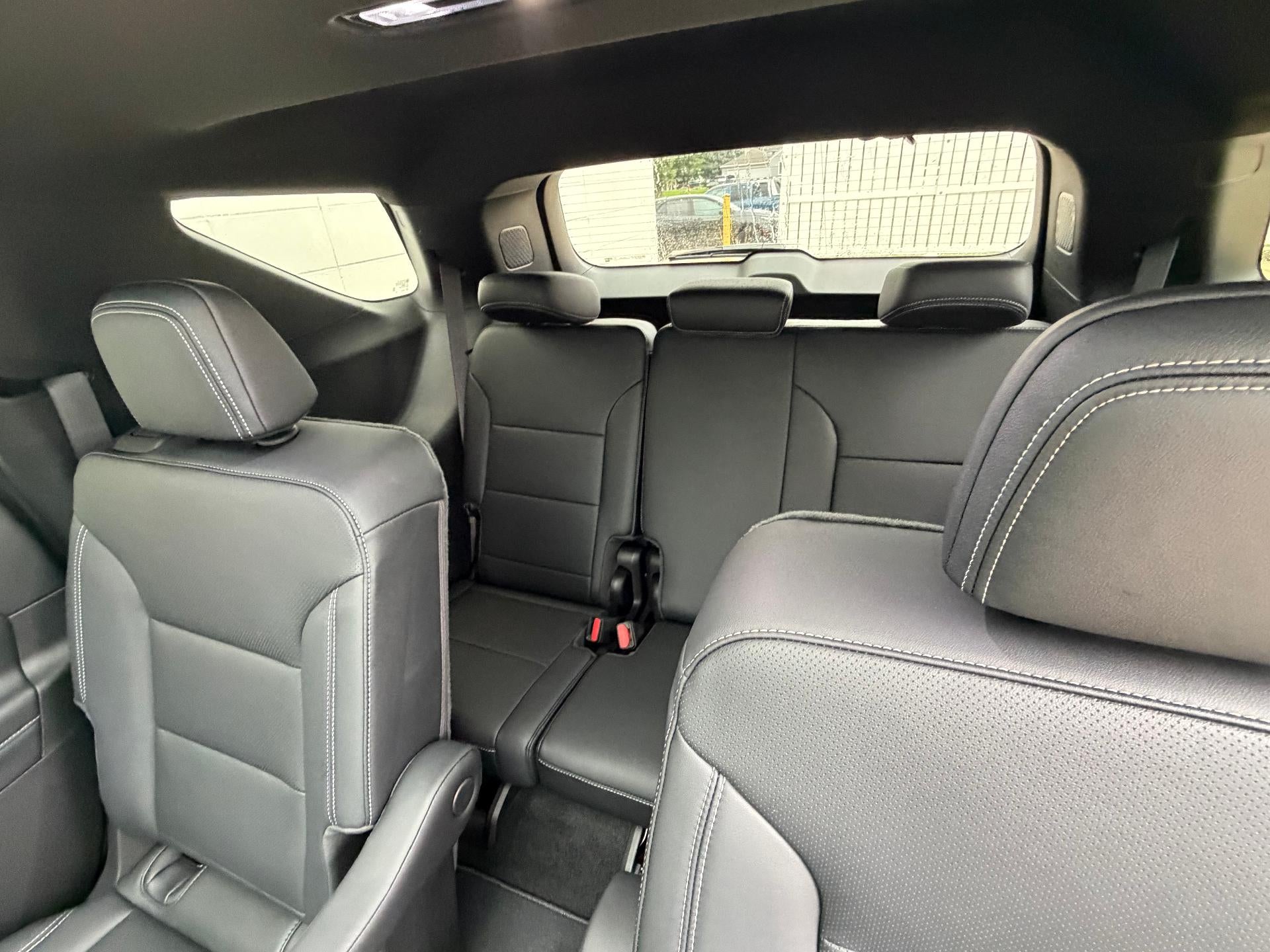 2027 Chevrolet Traverse AWD LT