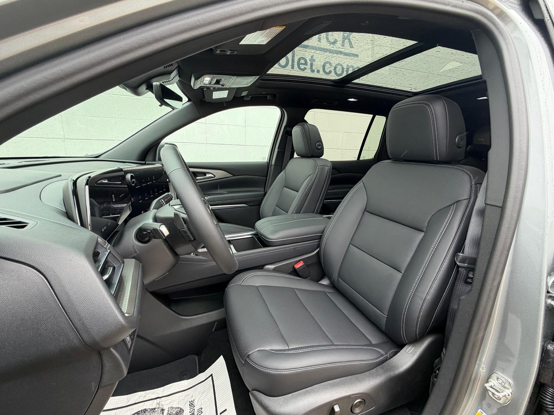 2027 Chevrolet Traverse AWD LT