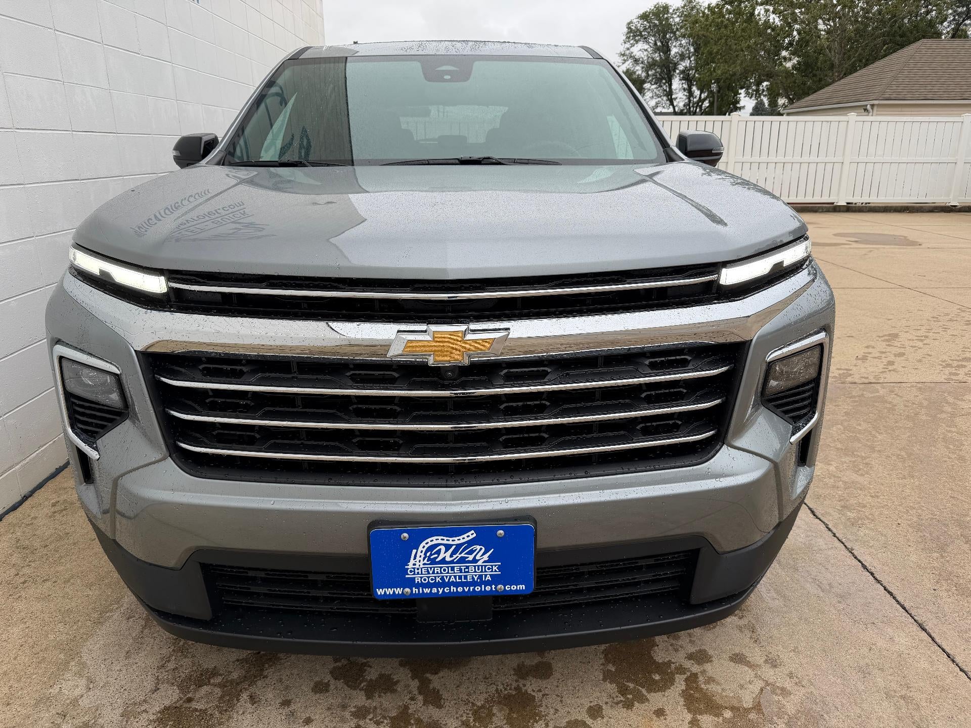 2027 Chevrolet Traverse AWD LT