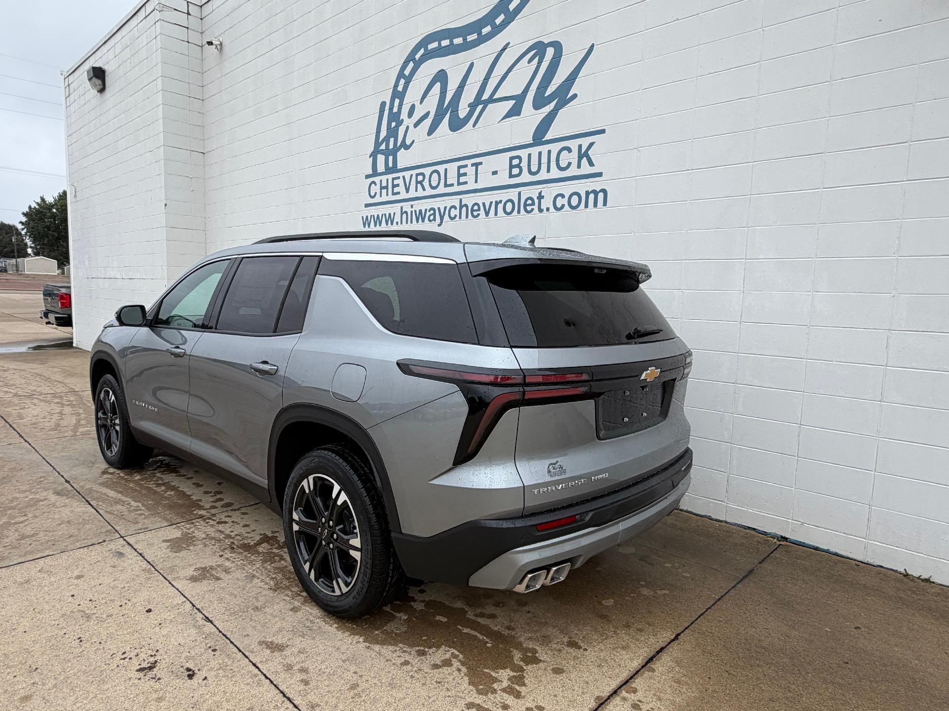 2027 Chevrolet Traverse AWD LT