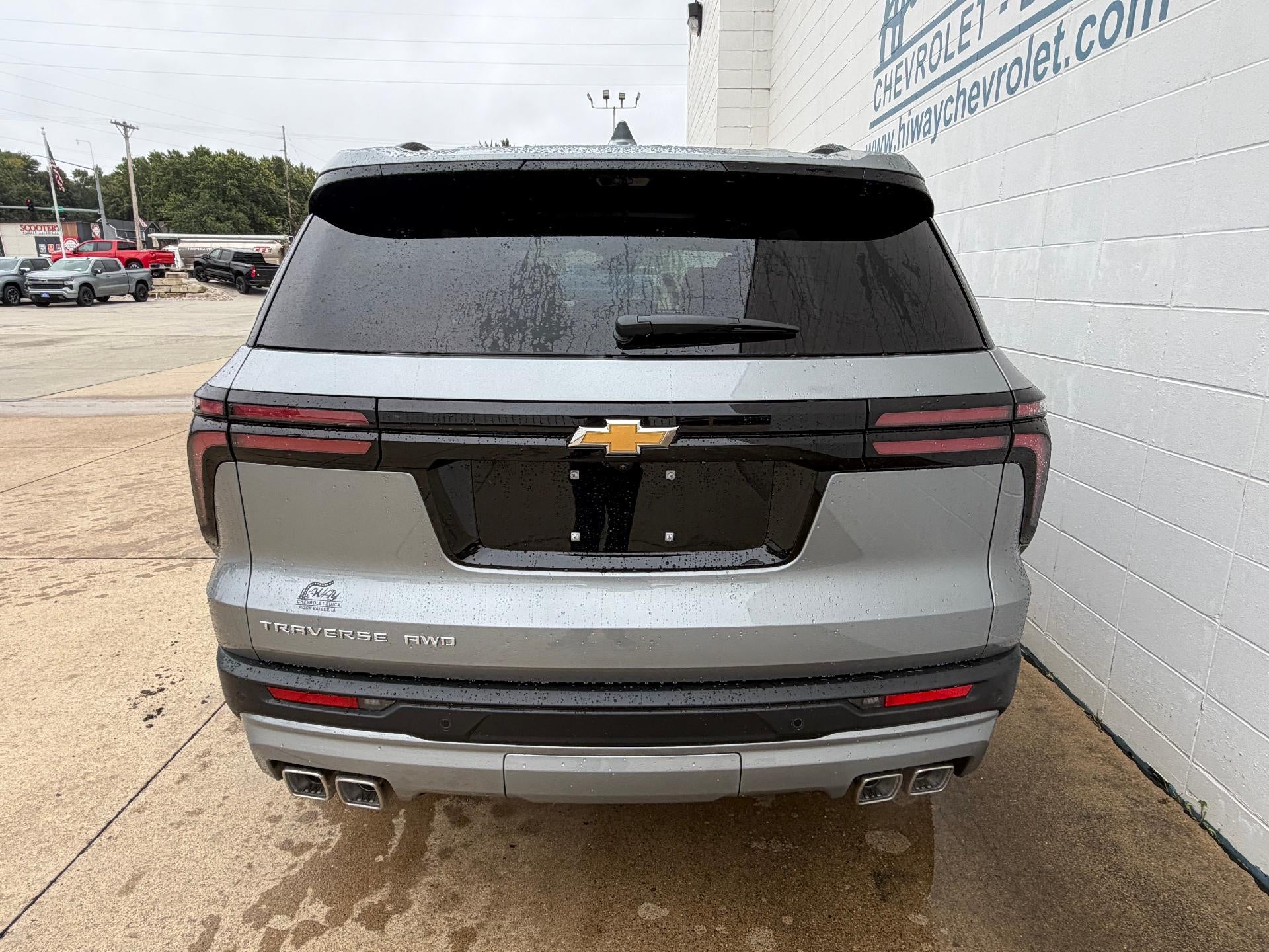 2027 Chevrolet Traverse AWD LT