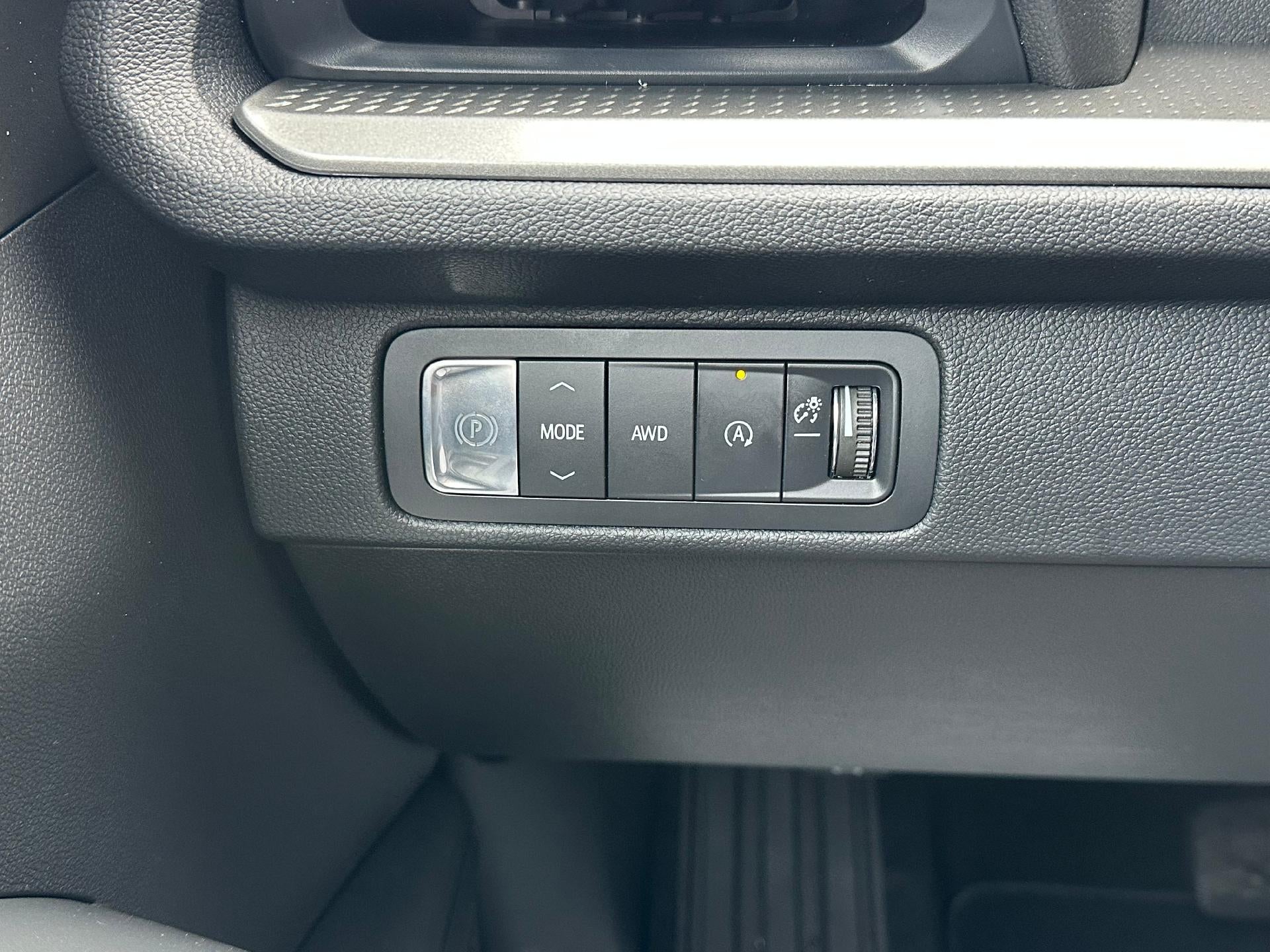 2026 Chevrolet Traverse AWD LT