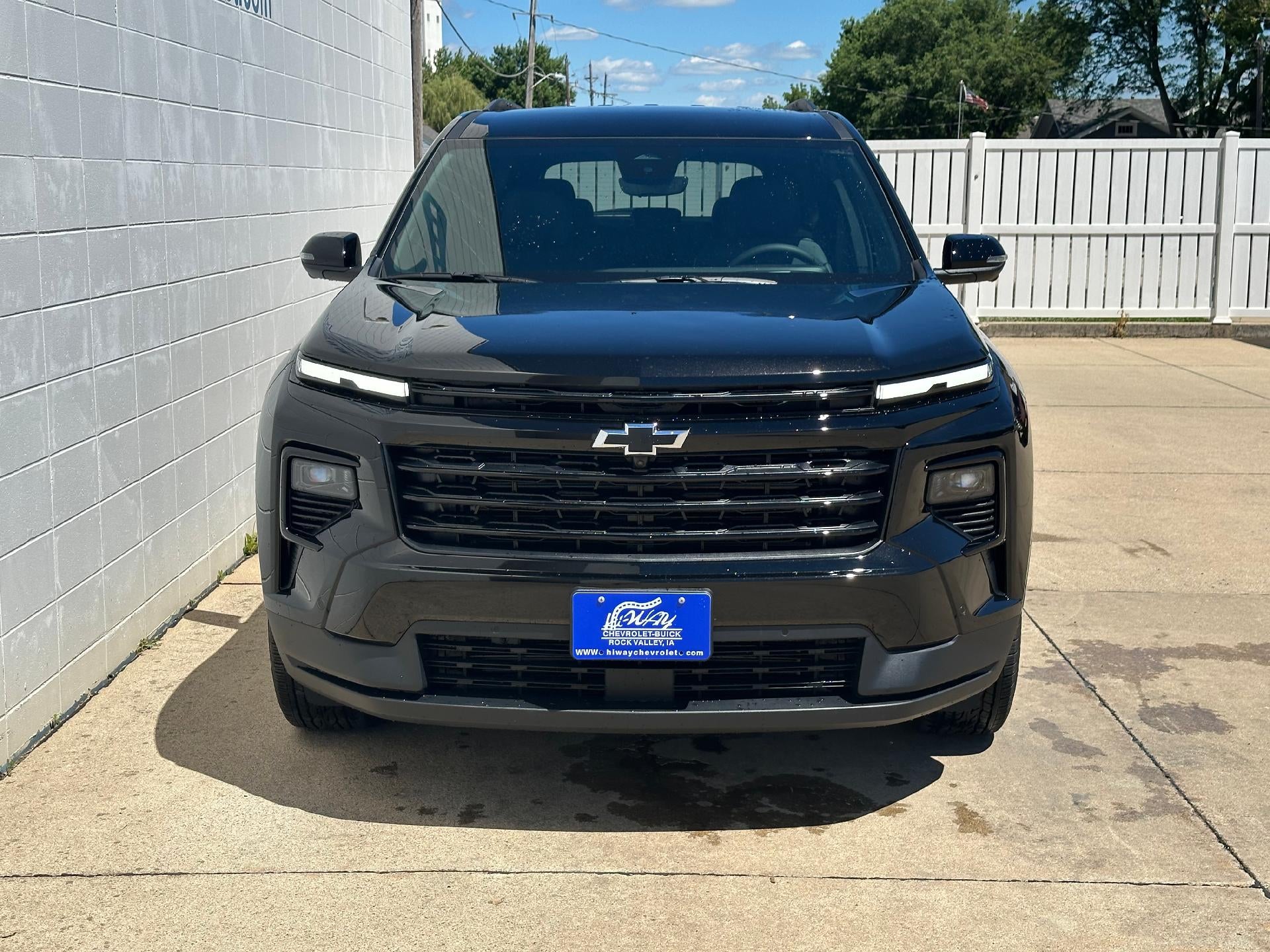 2026 Chevrolet Traverse AWD LT