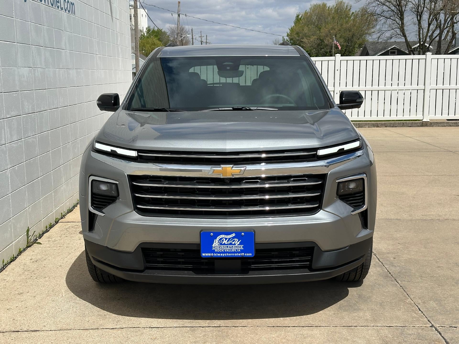 2026 Chevrolet Traverse AWD LT