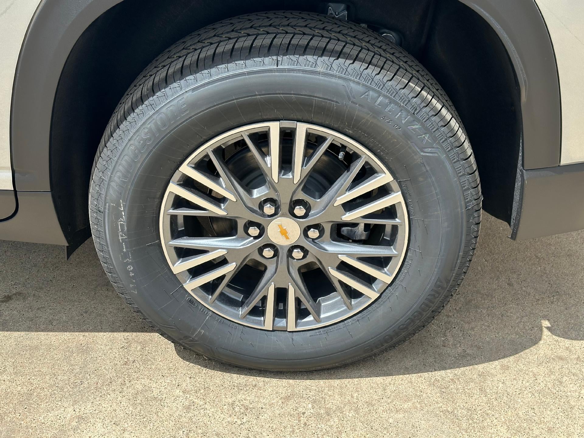 2026 Chevrolet Traverse AWD LT