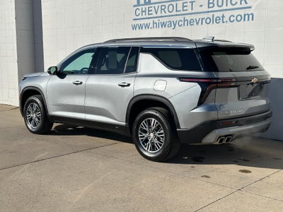 2025 Chevrolet Traverse AWD LT