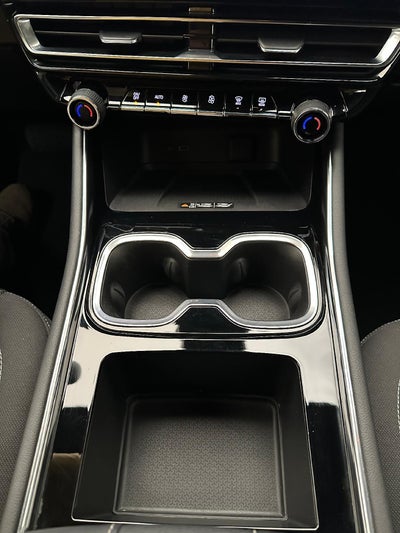 2025 Chevrolet Traverse AWD LT