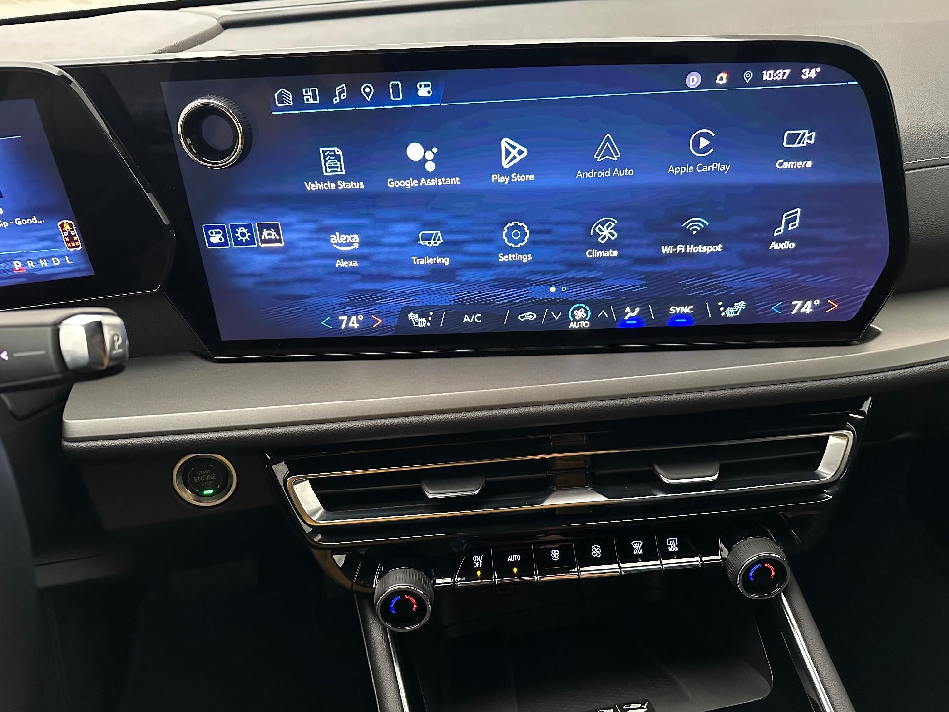 2025 Chevrolet Traverse AWD LT