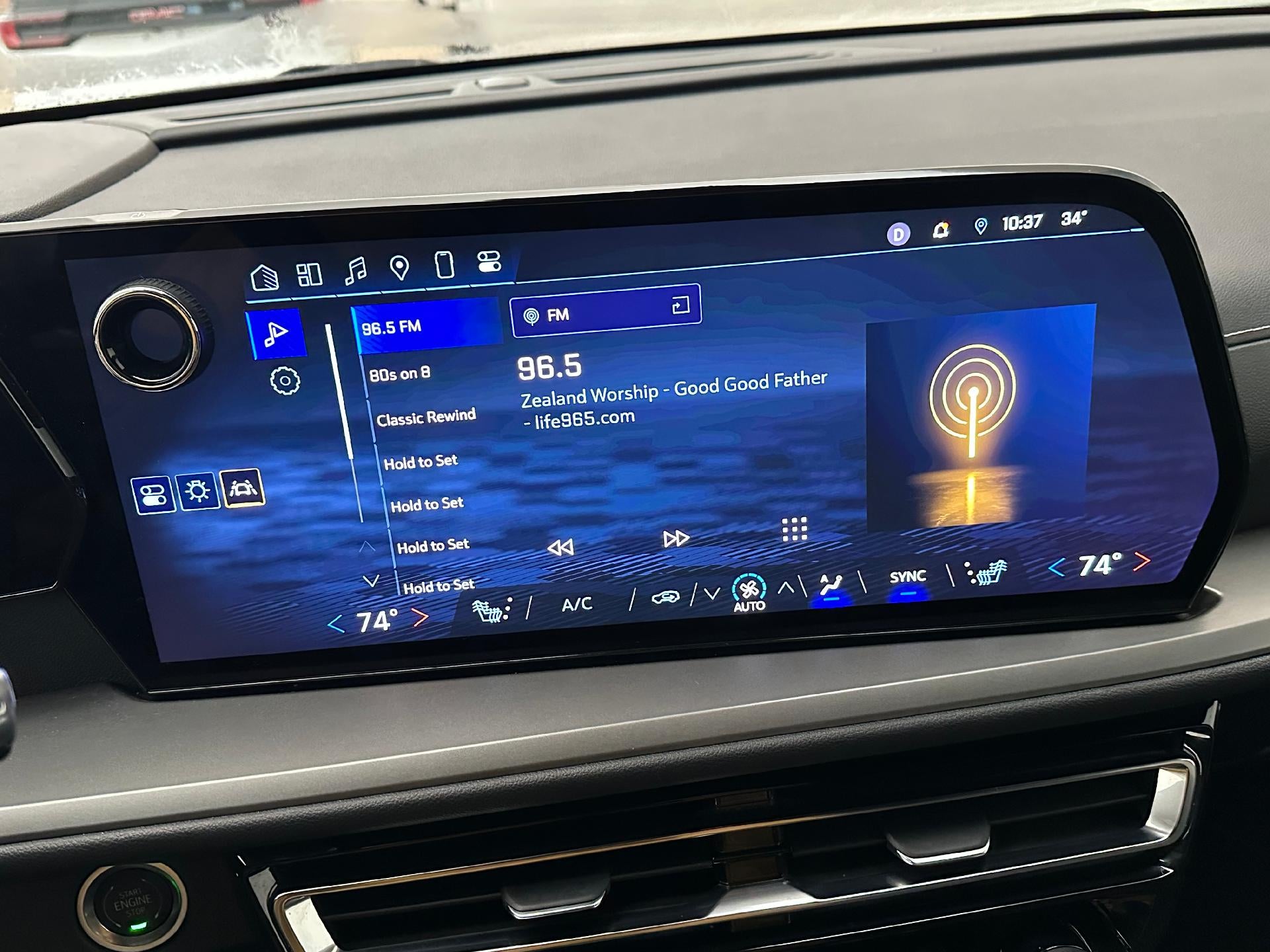 2025 Chevrolet Traverse AWD LT