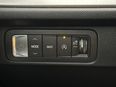 2025 Chevrolet Traverse AWD LT